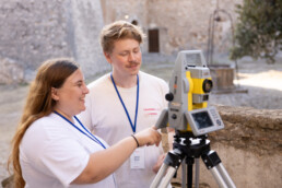 Le attività sul campo durante il Digital Heritage Camp: 3D Surveying Training in Sermoneta Castle and Ninfa Park, 2024 | © Daniele Ferdani, CNR ISPC