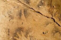 Boats Arch, Wadi el Obeiyid, Farafra Oasis. Engraved boat | © Giulio Lucarini, FOPP Archive