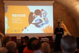 Presentazione del progetto alle comunità locali | © REVIVE project